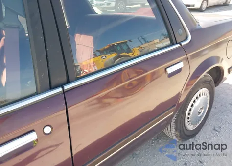 1996 Buick Century Special/Custom/Limited z USA, uszkodzony, nr VIN 1G4AG55M1T6451993